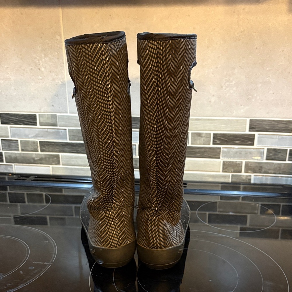Bogs Women's Herringbone Patterned Winter Boots W… - image 4